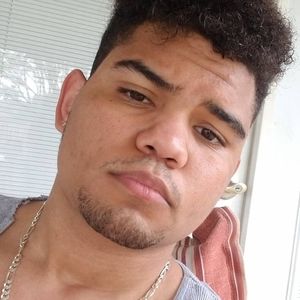 Meet your Posher, Devin